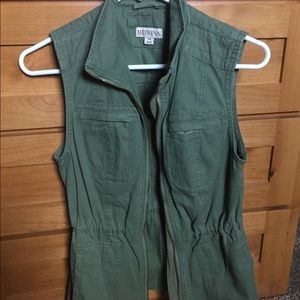 Army green Merona cargo vest